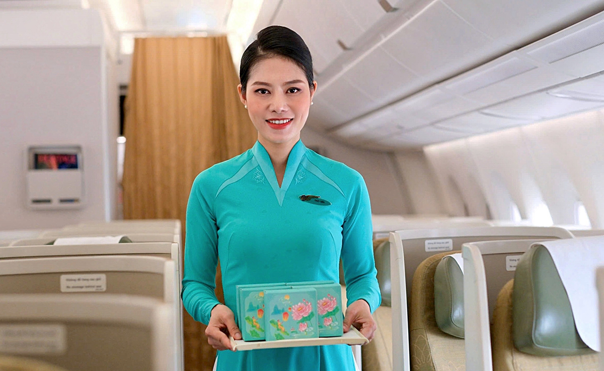  Vietnam Airlines phục vụ bánh Trung thu trên các chuyến bay